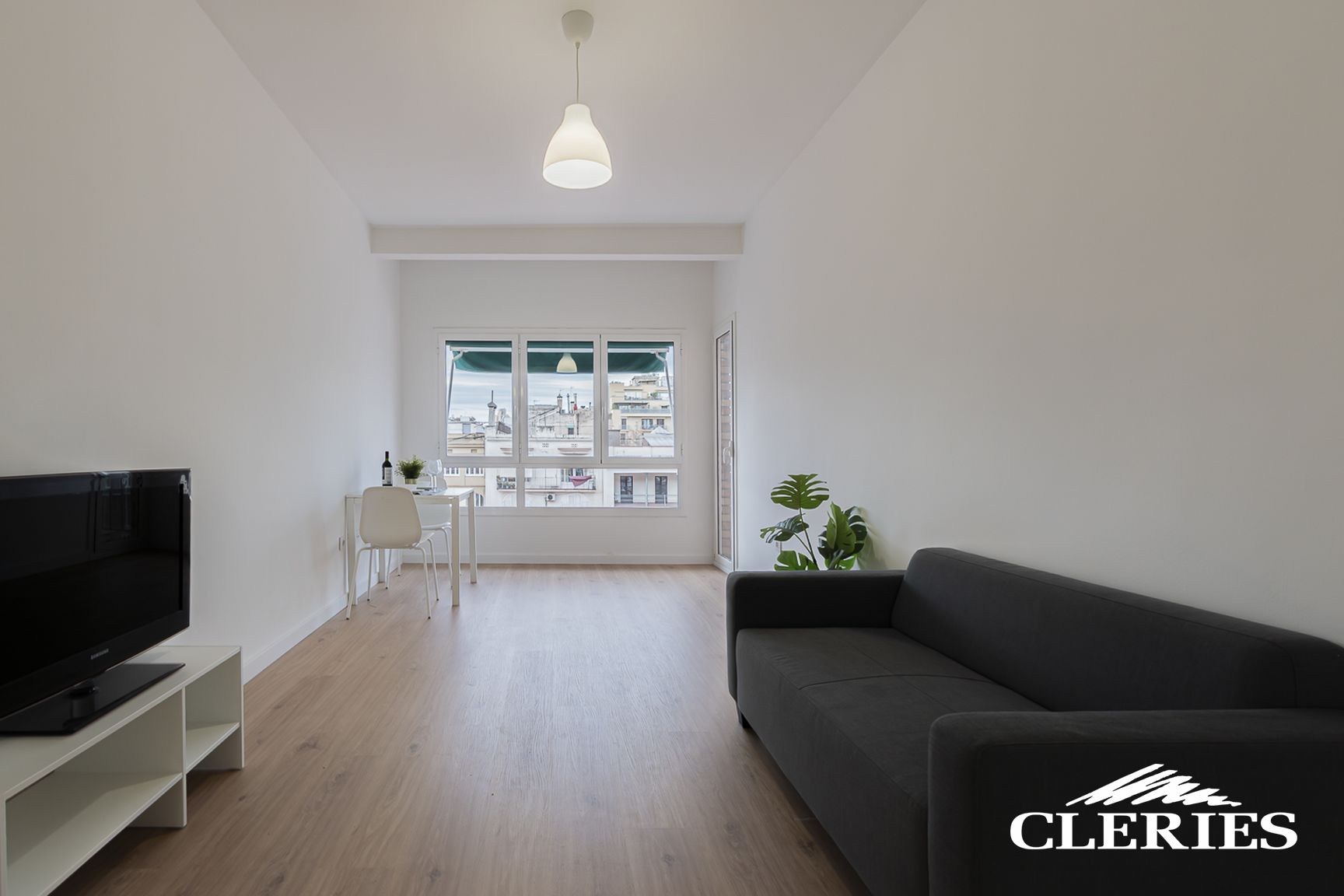 /RealEstateImages/6820/06 [Resolucion de Escritorio].jpg